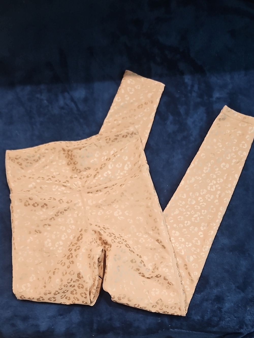 ⭐️Metallic Leopard Print Leggings - Beige SZ XS⭐️